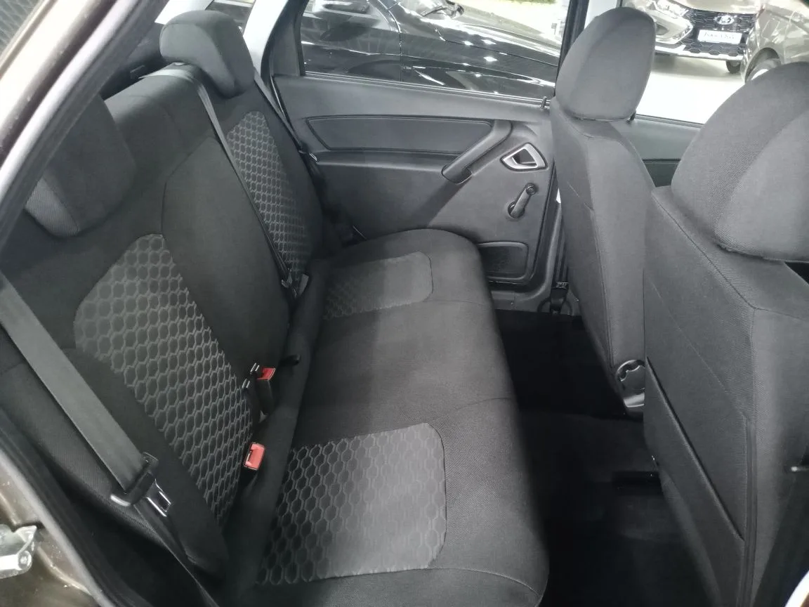 LADA GRANTA 1.6 MT (90 л.с.)