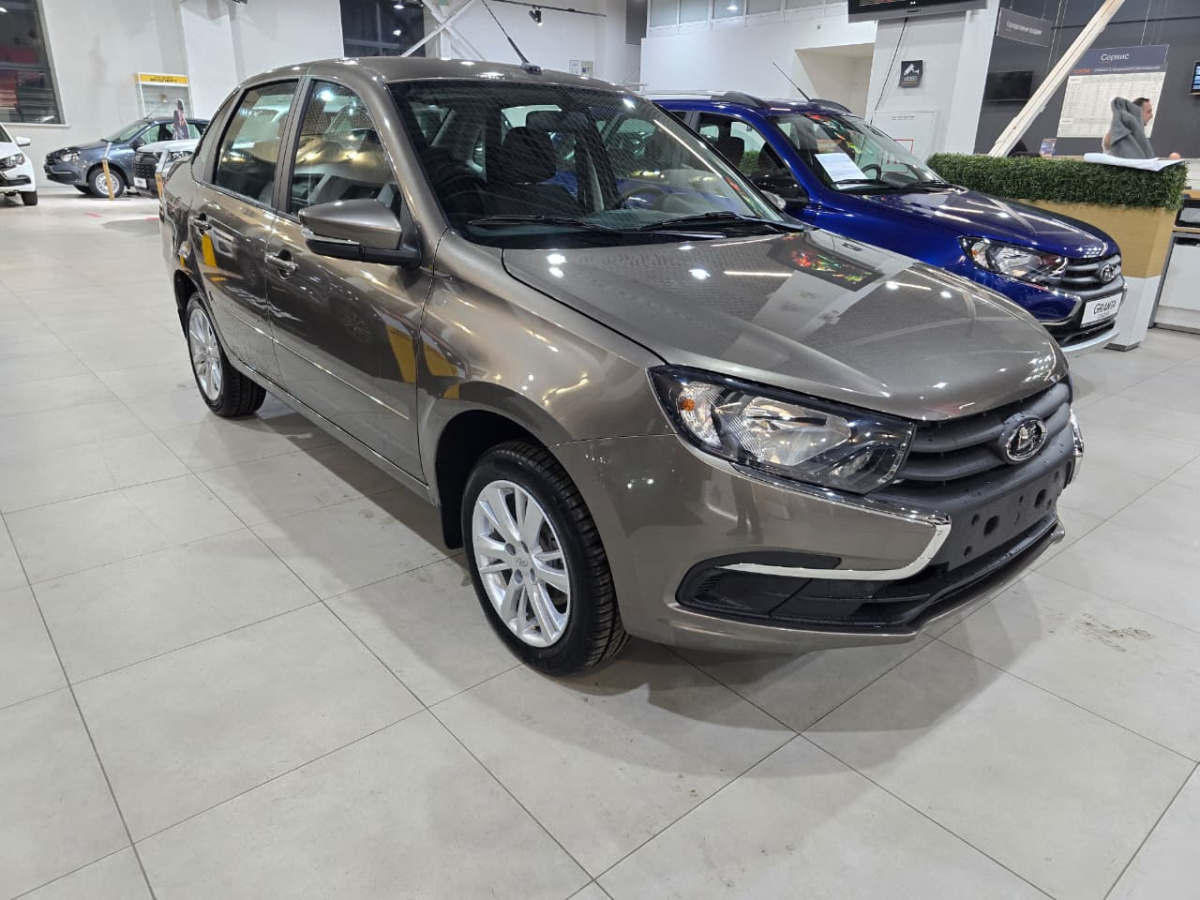LADA GRANTA 1.6 MT (106 л.с.)