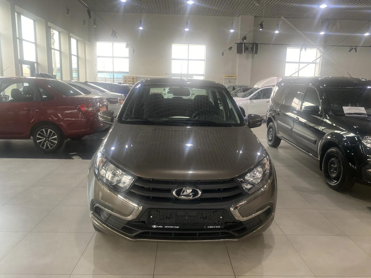 LADA GRANTA 1.6 MT (90 л.с.)