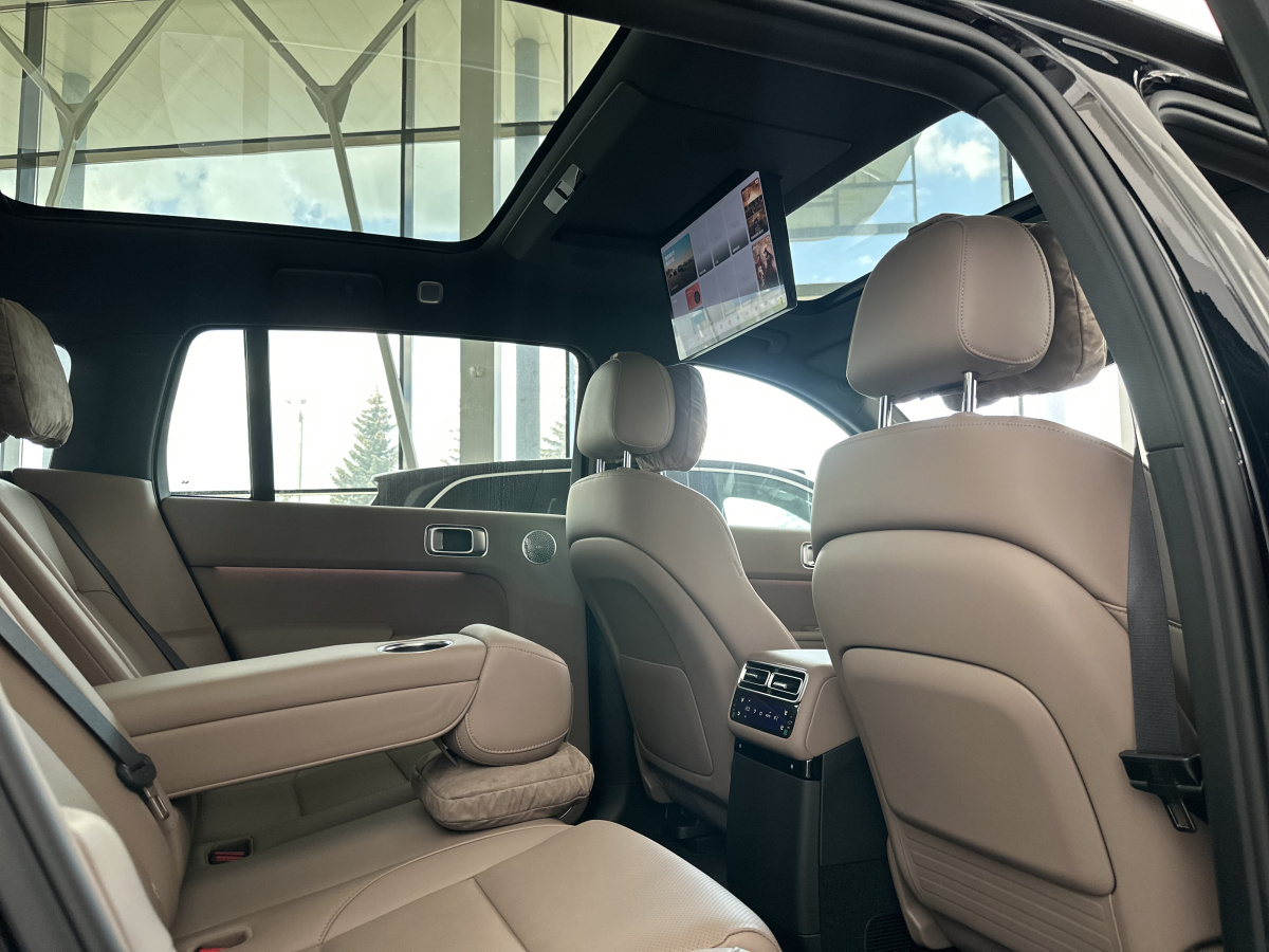 LIXIANG L7 52.3 kWh 1.5hyb AT (449 л.с.) 4WD