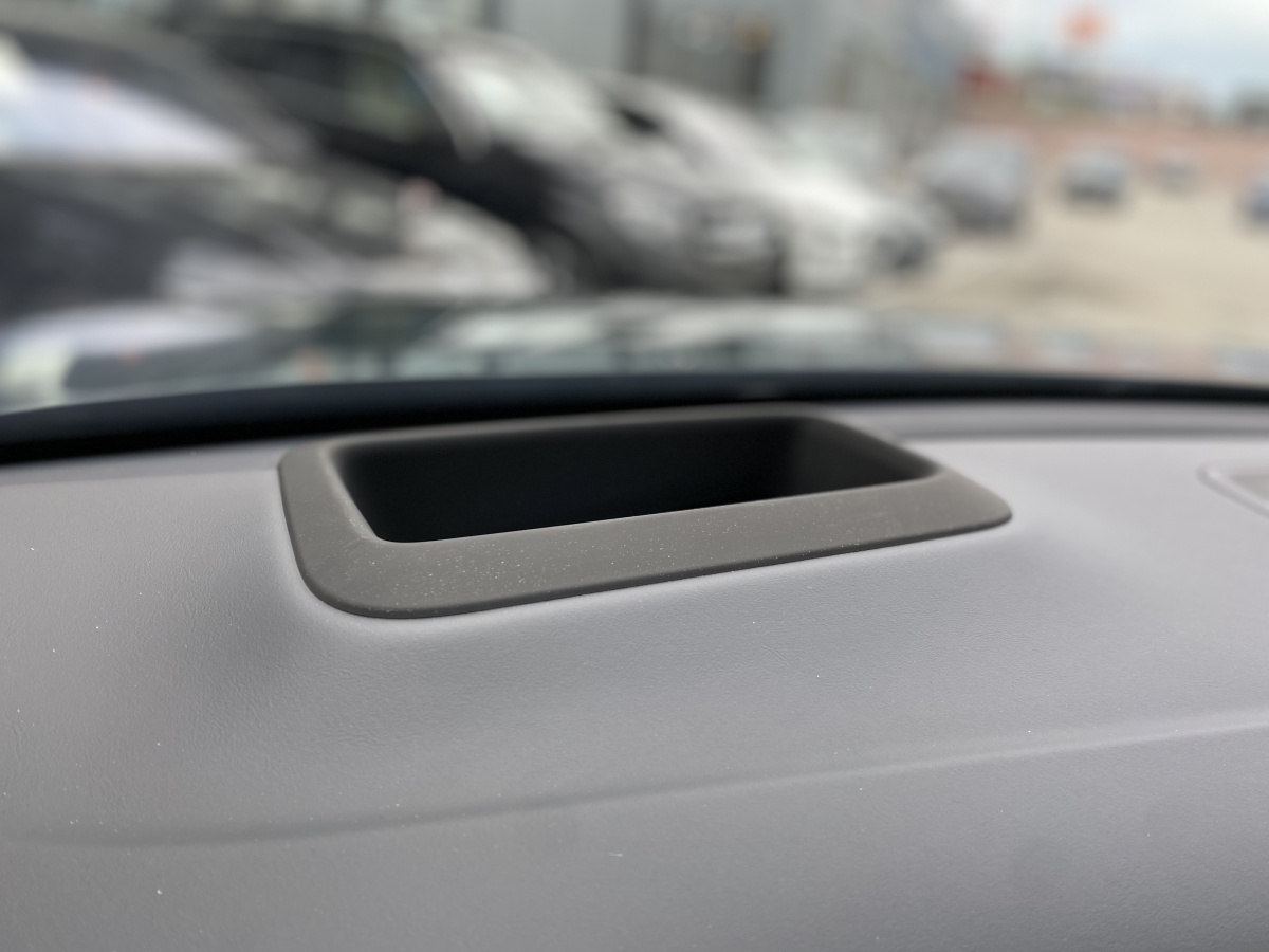 LIXIANG L7 52.3 kWh 1.5hyb AT (449 л.с.) 4WD