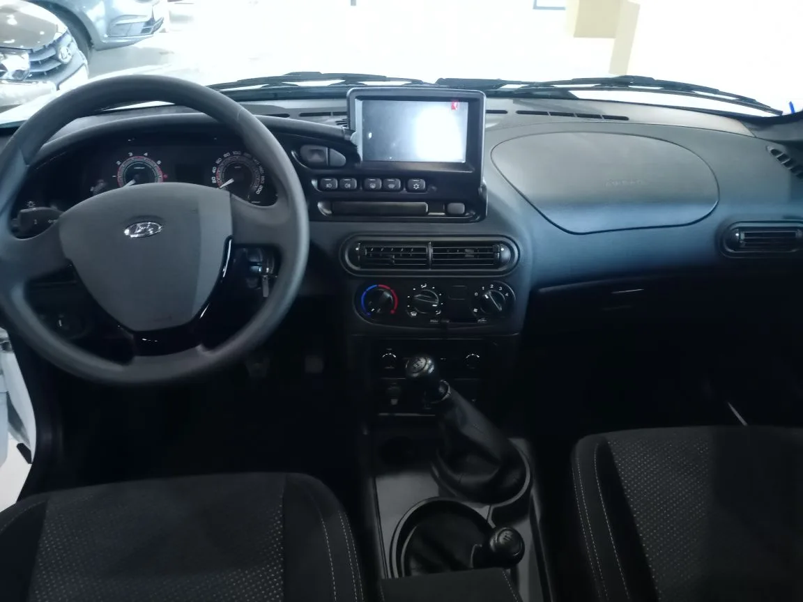 LADA NIVA TRAVEL 1.8 MT (90 л.с.) 4WD