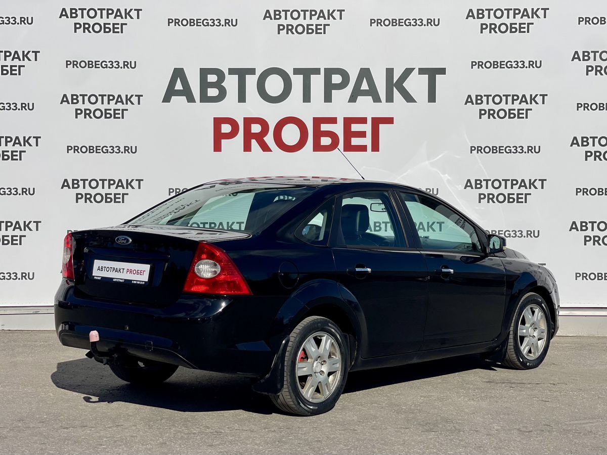 Ford Focus 1.8 MT (125 л.с.)