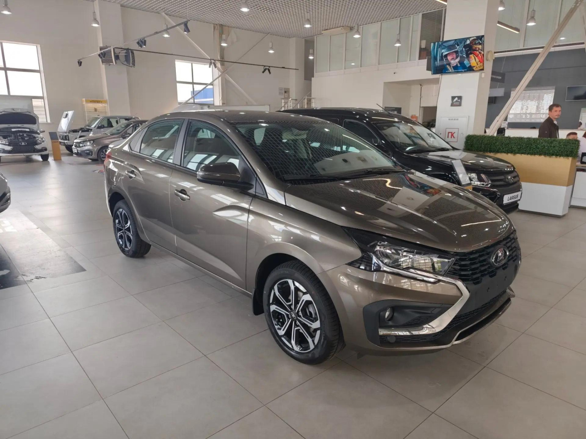 LADA ISKRA 1.6 CVT (106 л.с.)