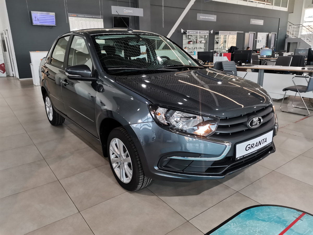 LADA GRANTA 1.6 MT (90 л.с.)
