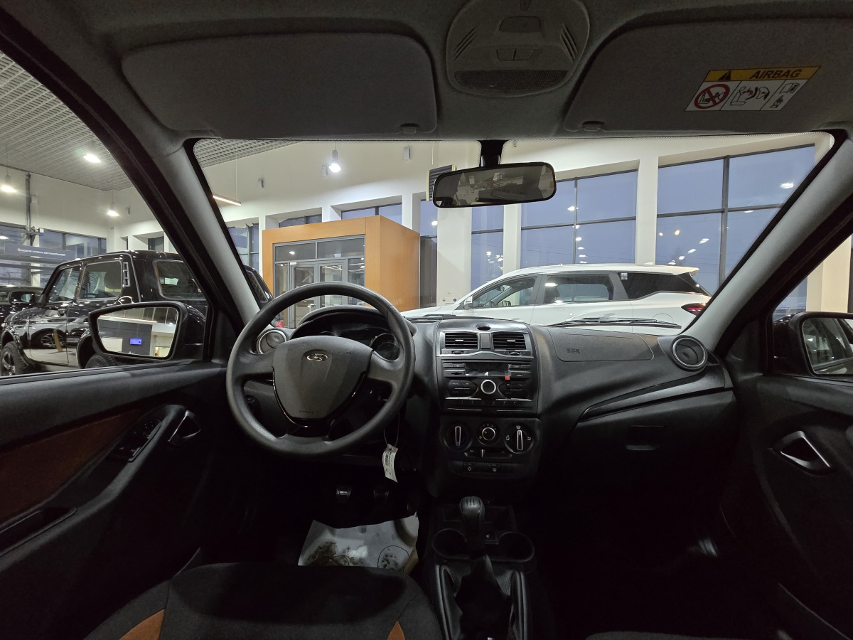 LADA GRANTA Cross 1.6 MT (90 л.с.)