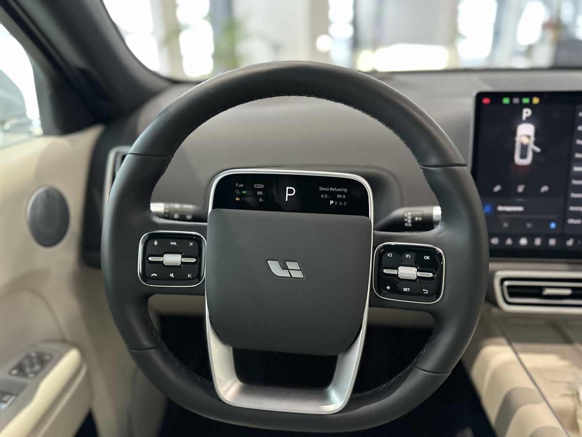 LIXIANG L7 52.3 kWh 1.5hyb AT (449 л.с.) 4WD
