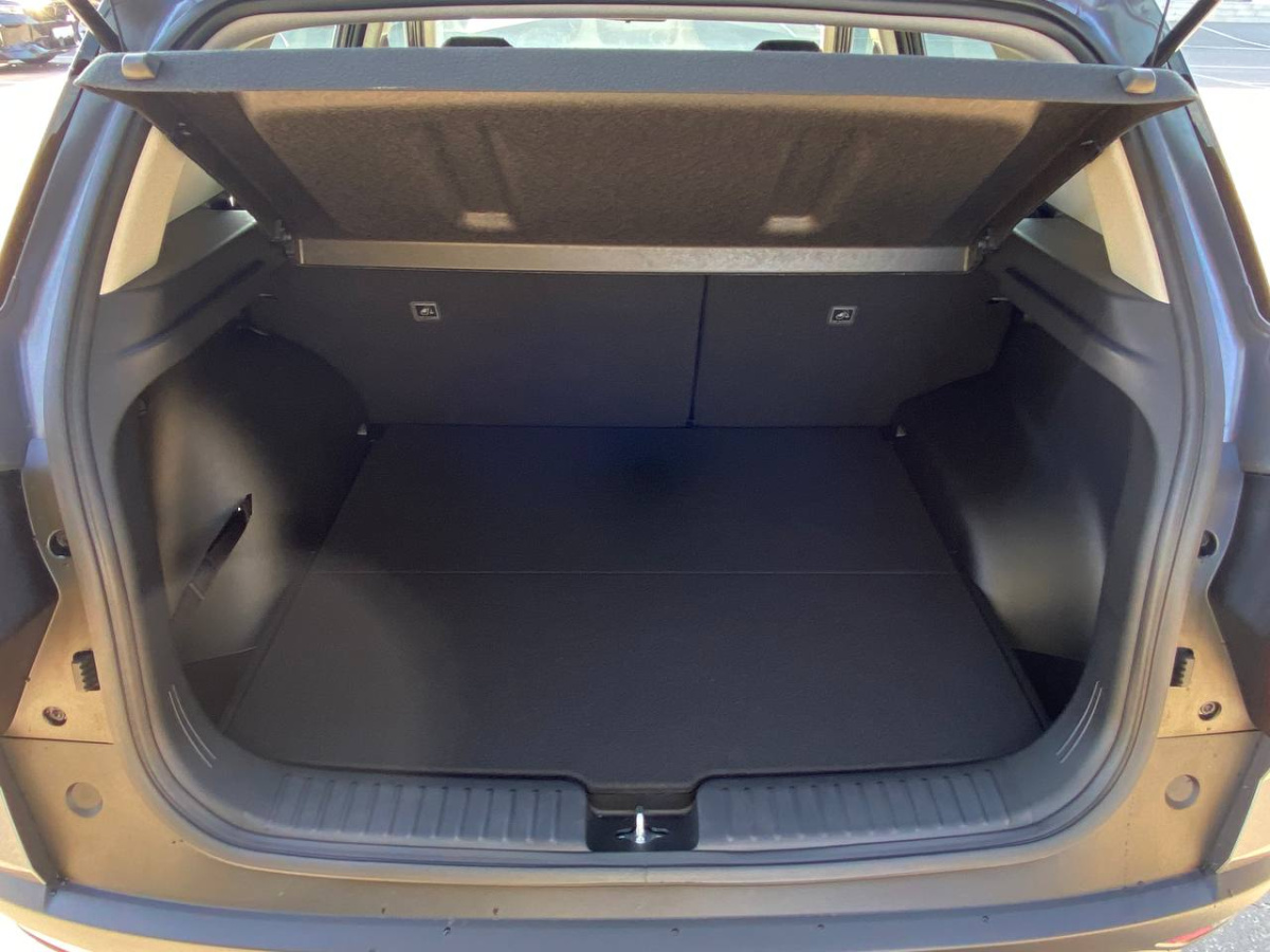 SOLARIS HC 1.6 AT (123 л.с.)