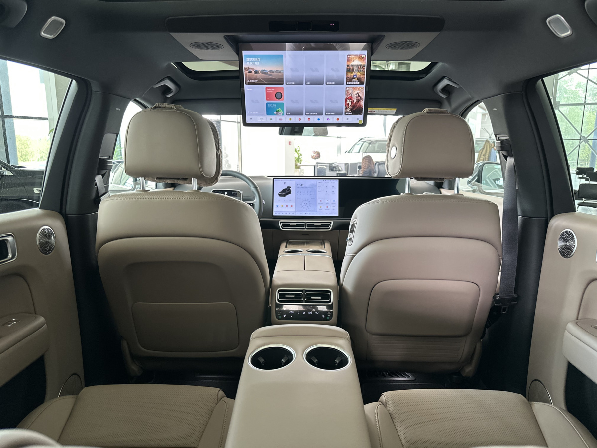LIXIANG L7 52.3 kWh 1.5hyb AT (449 л.с.) 4WD