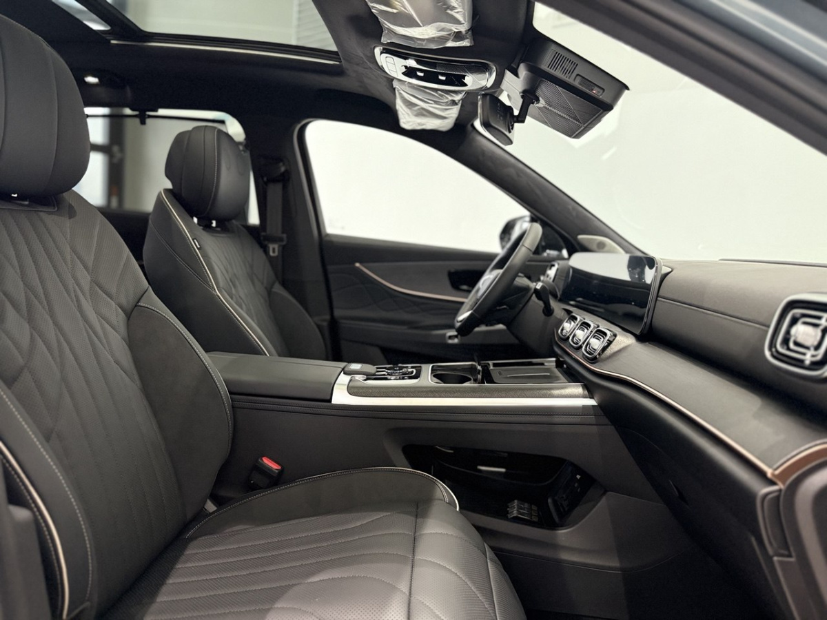 JAECOO J8 2.0 AMT (249 л.с.) 4WD