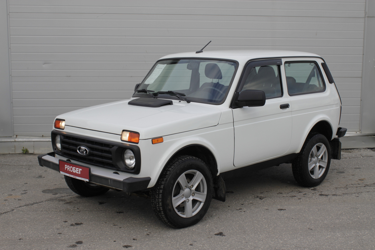 LADA (ВАЗ) Niva Legend 1.7 MT (83 л.с.) 4WD