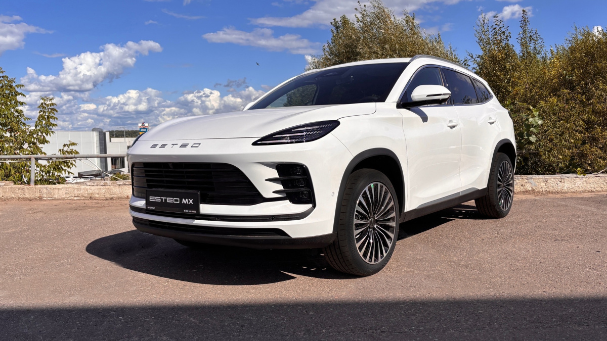 EXEED ESTEO MX 2.0 AT (197 л.с.) 4WD