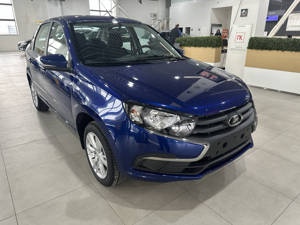 LADA GRANTA 1.6 MT (106 л.с.)