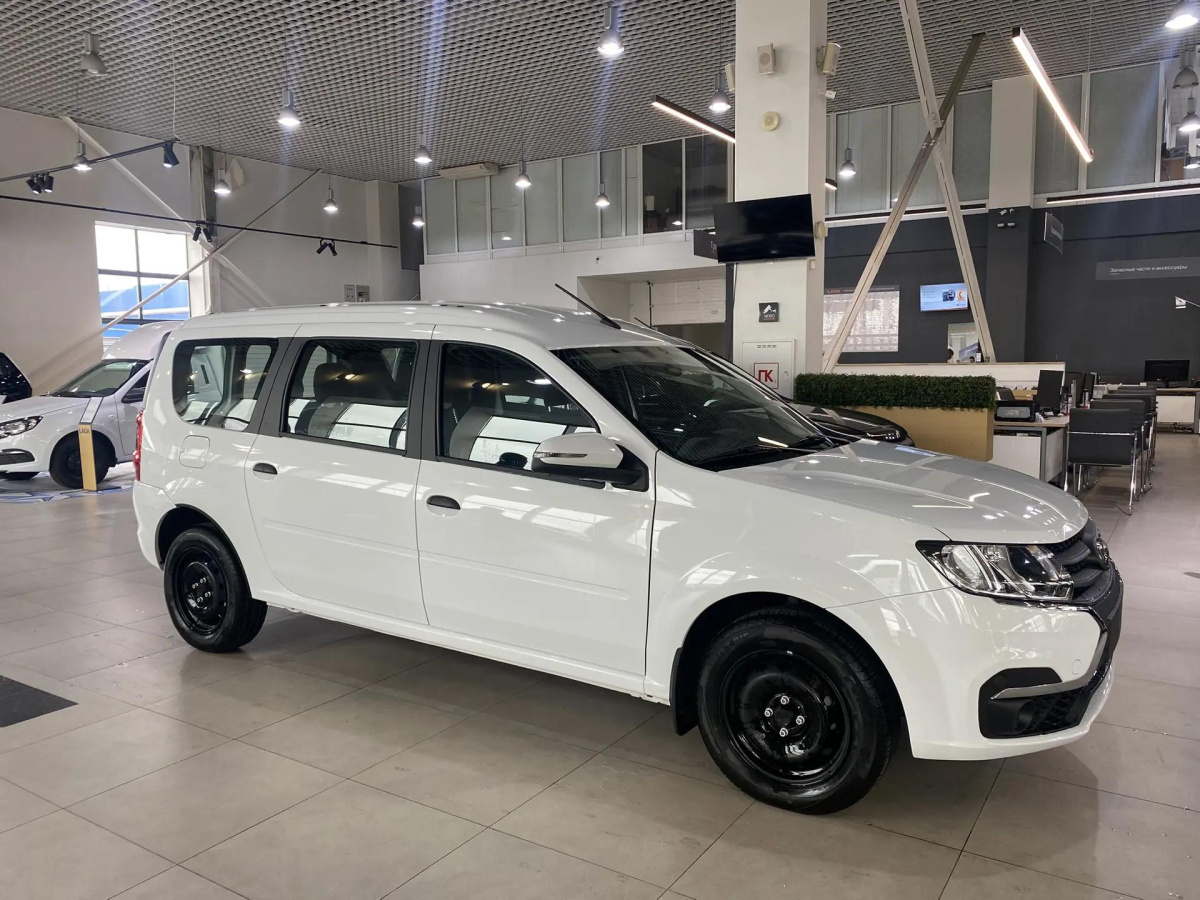 LADA LARGUS 1.6 MT (90 л.с.)