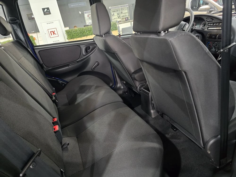 LADA NIVA TRAVEL 1.8 MT (90 л.с.) 4WD