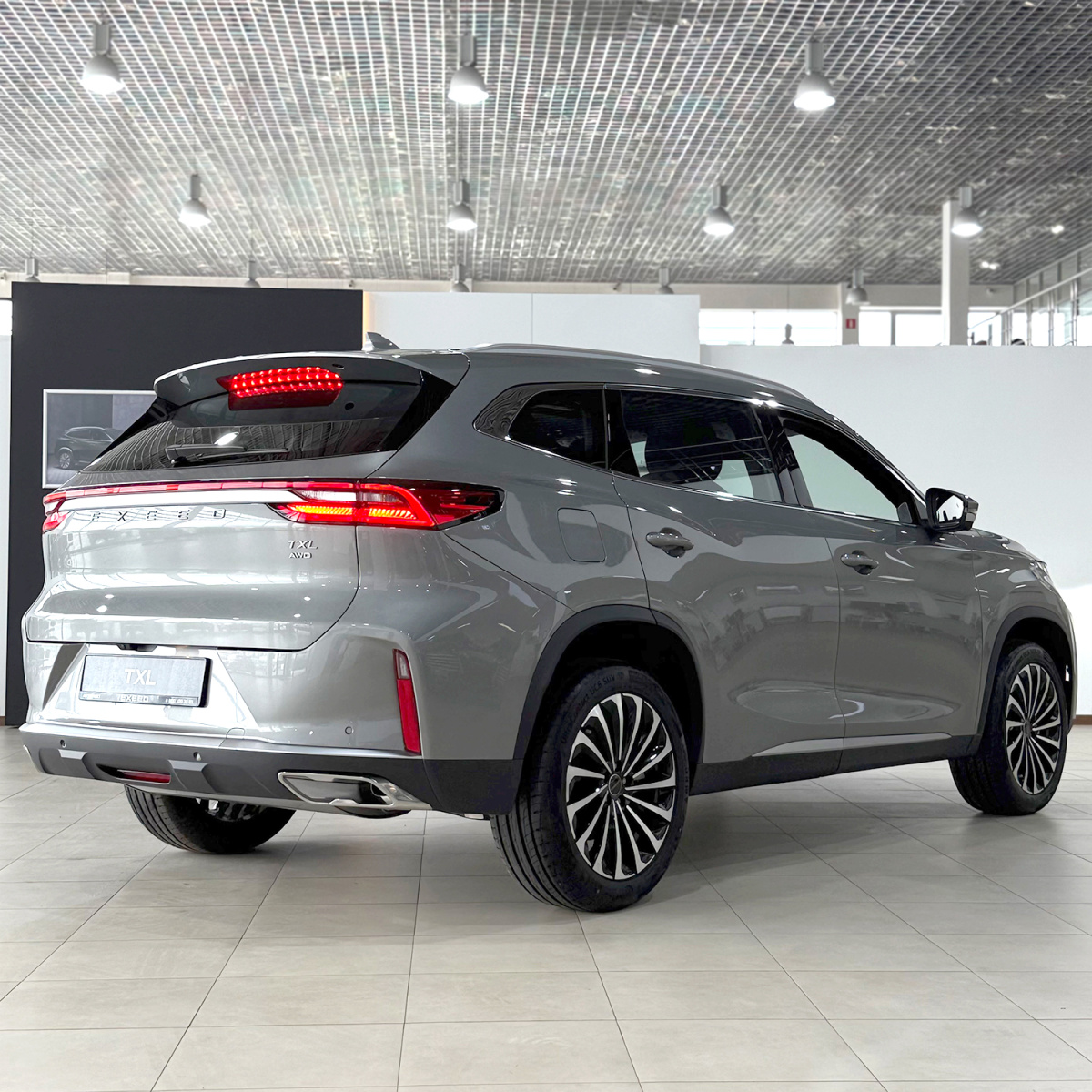 EXEED TXL FL 2.0 AT (197 л.с.) 4WD