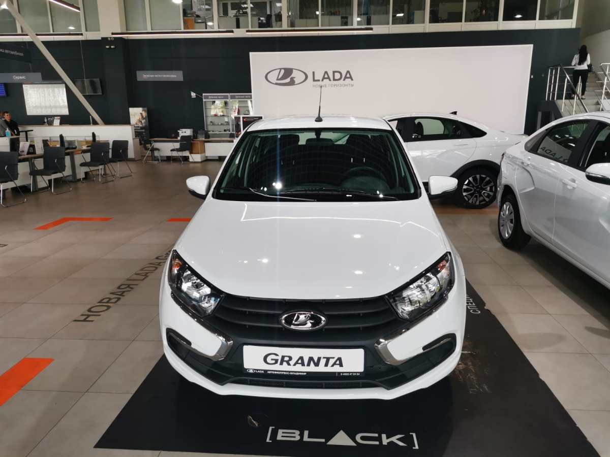 LADA GRANTA 1.6 MT (106 л.с.)
