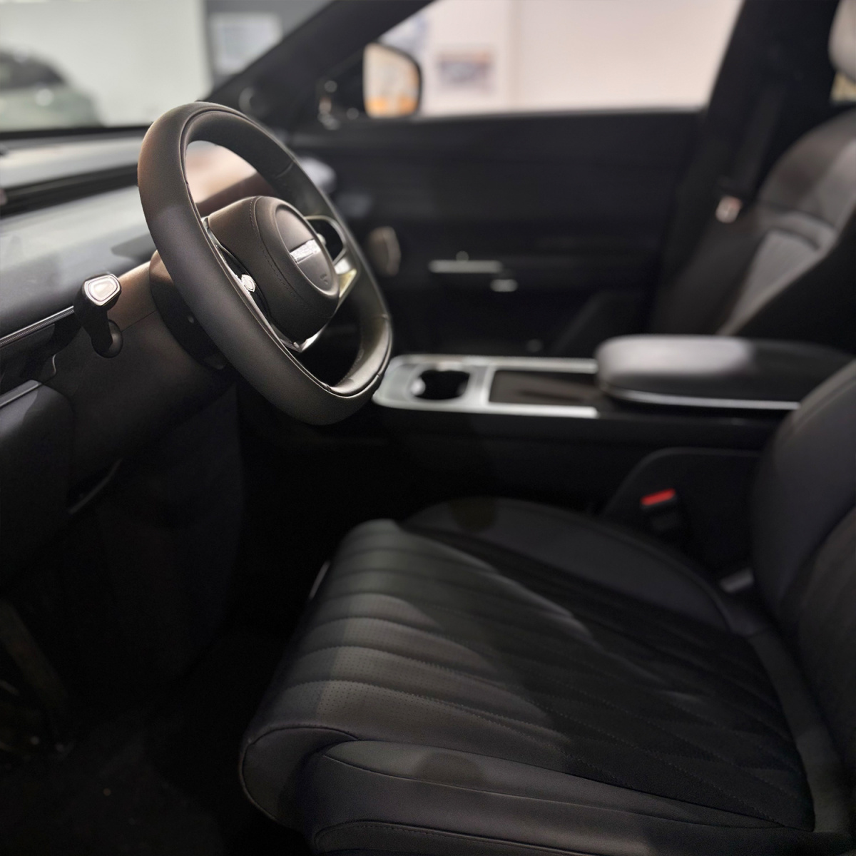 EXEED EXLANTIX ET 1.5hyb AT (469 л.с.) 4WD