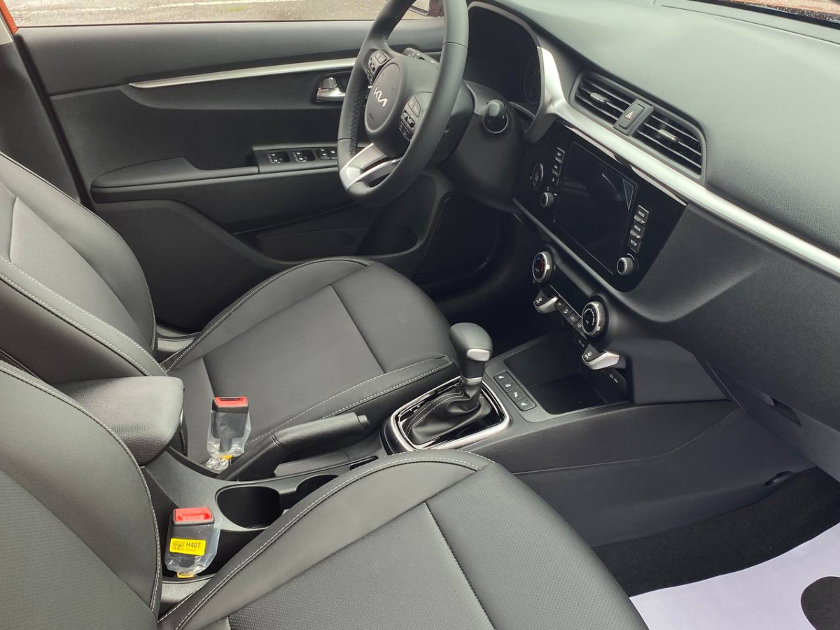 SOLARIS KRX 1.6 AT (123 л.с.)