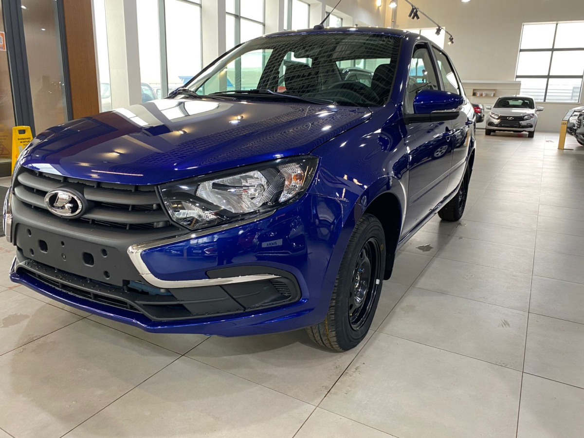 LADA GRANTA 1.6 MT (90 л.с.)