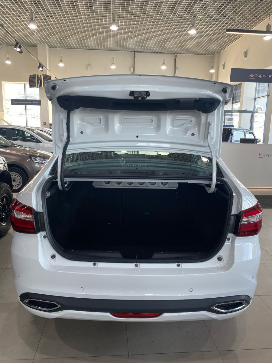 LADA VESTA 1.8 CVT (122 л.с.)