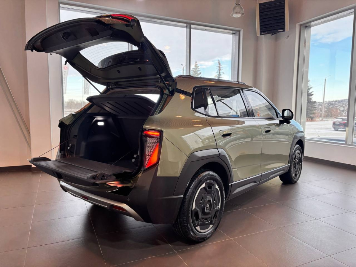 EVOLUTE I-SPACE 1.5hyb CVT (218 л.с.)