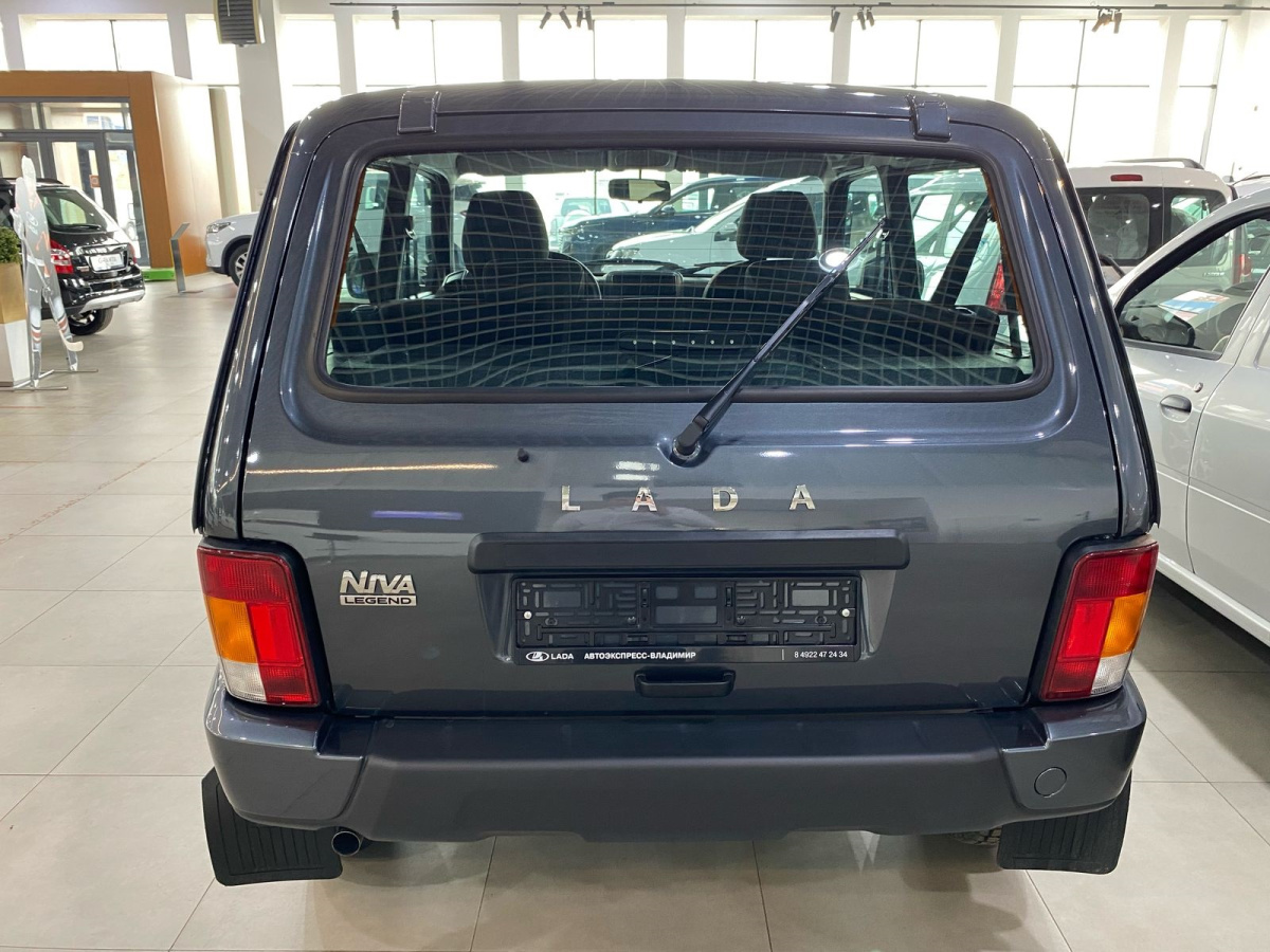 LADA NIVA LEGEND 1.7 MT (83 л.с.) 4WD