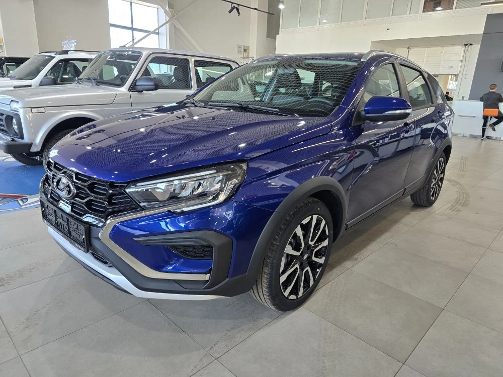 LADA VESTA SW Cross 1.6 MT (106 л.с.)