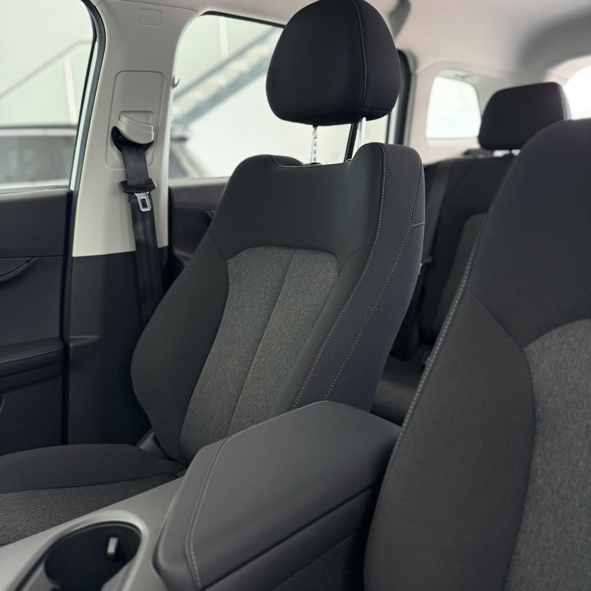 JAECOO J6 1.5 AMT (147 л.с.)