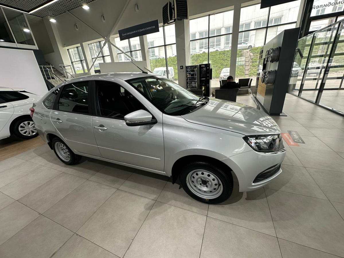 LADA GRANTA 1.6 MT (90 л.с.)