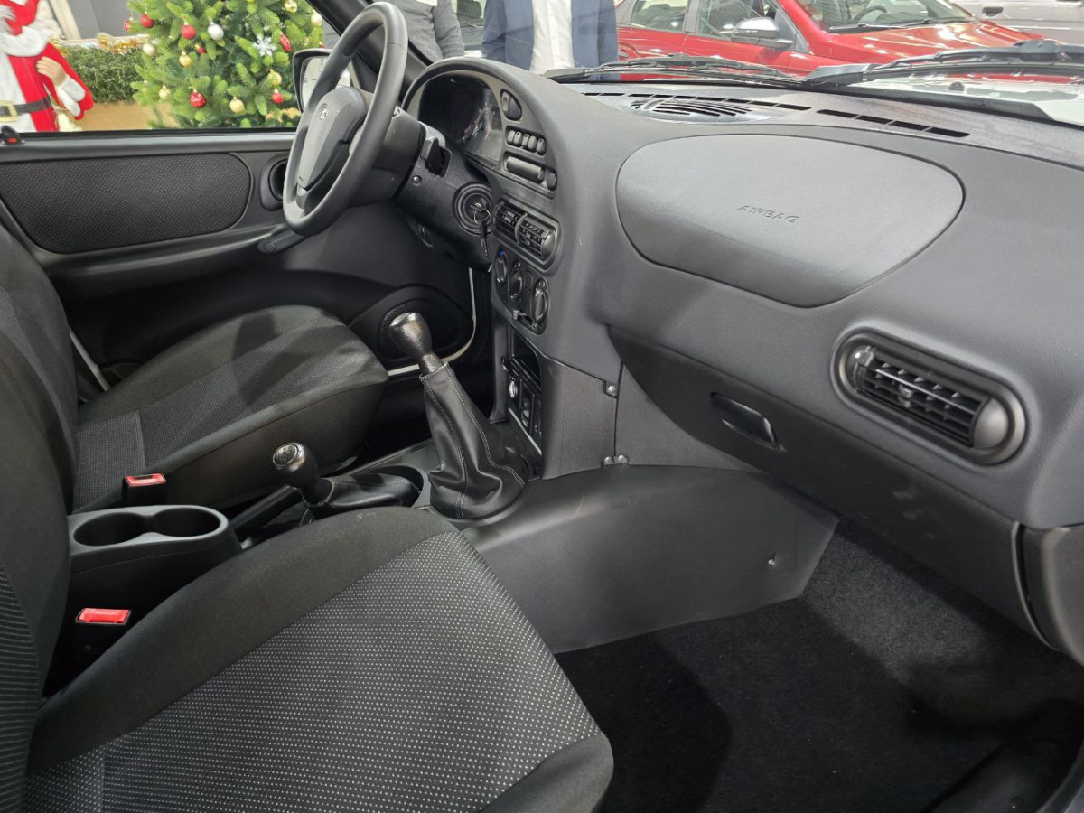 LADA NIVA TRAVEL 1.8 MT (90 л.с.) 4WD