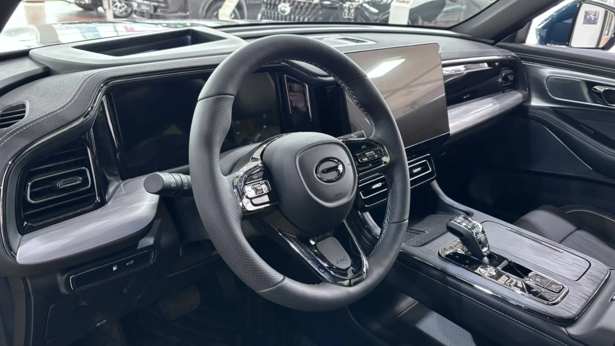 GAC GS8 II FL 2.0 AT (231 л.с.) 4WD