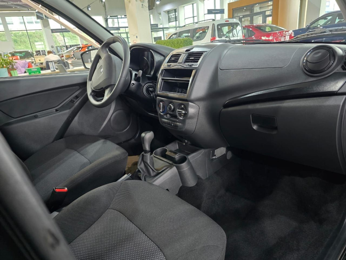 LADA GRANTA 1.6 MT (90 л.с.)