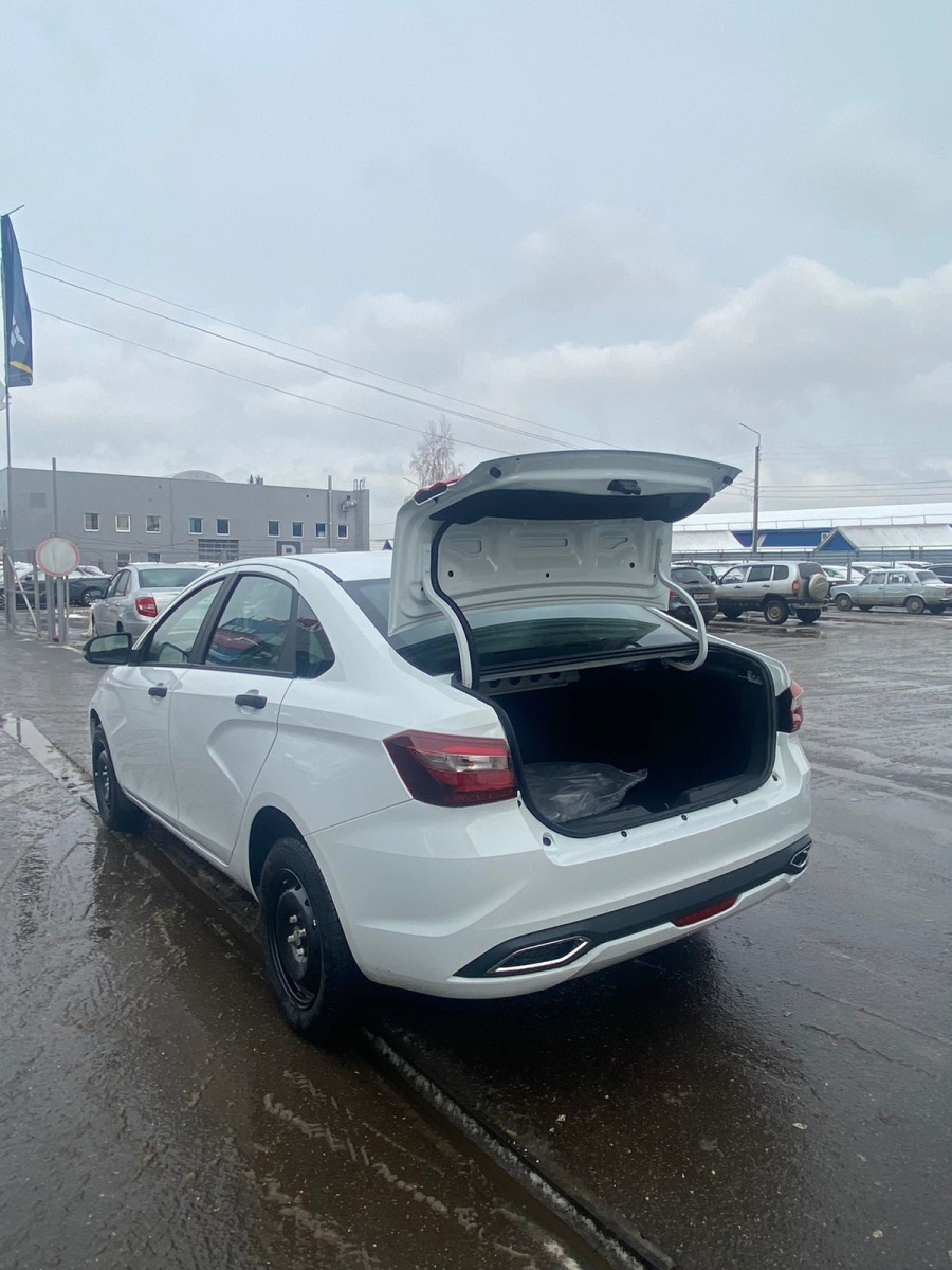 LADA VESTA 1.6 CVT (106 л.с.)