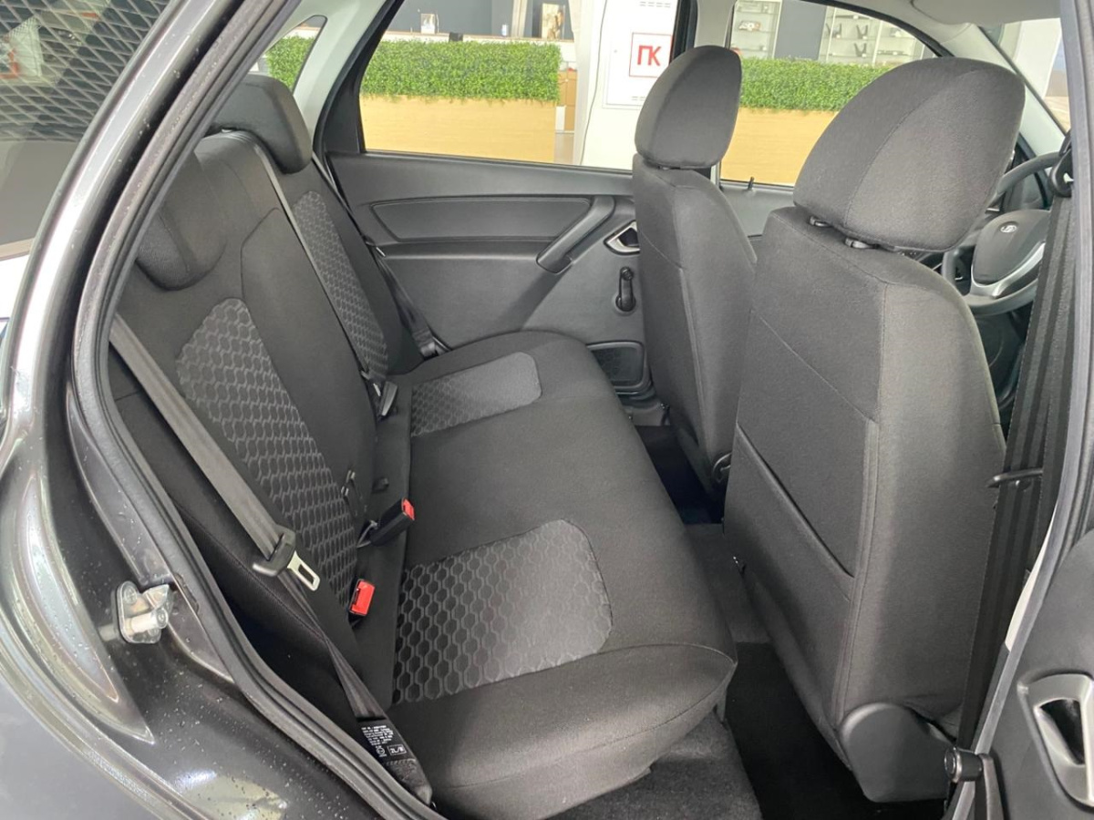 LADA GRANTA 1.6 MT (90 л.с.)