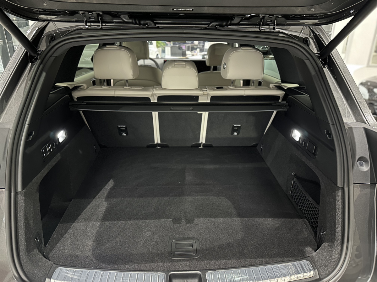 LIXIANG L7 52.3 kWh 1.5hyb AT (449 л.с.) 4WD