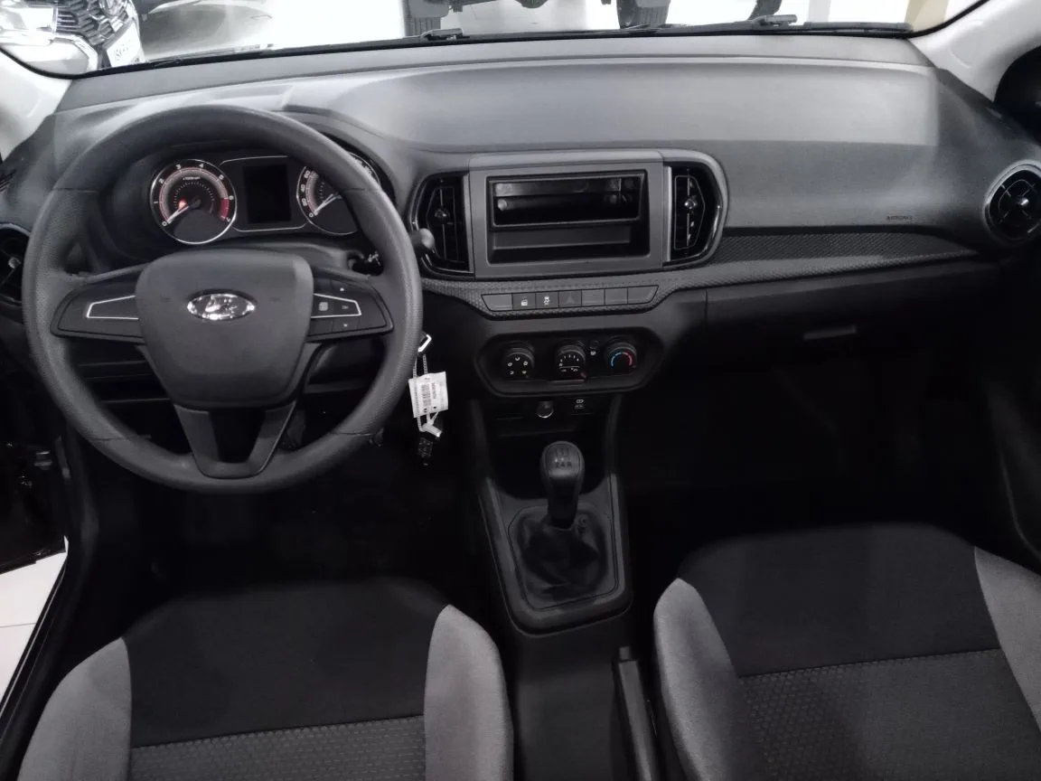 LADA ISKRA 1.6 МT (90 л.с.)