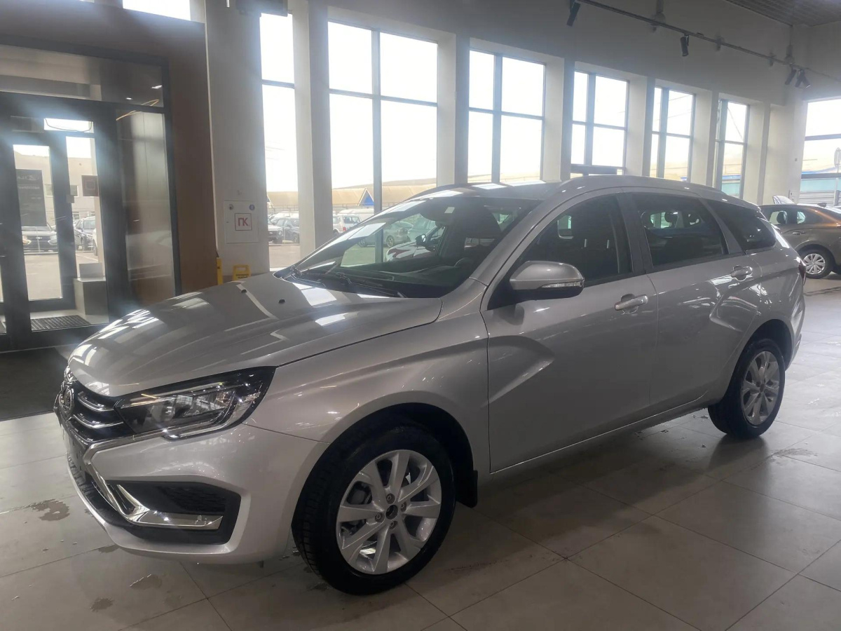 LADA VESTA SW 1.6 МТ (106 л.с.)