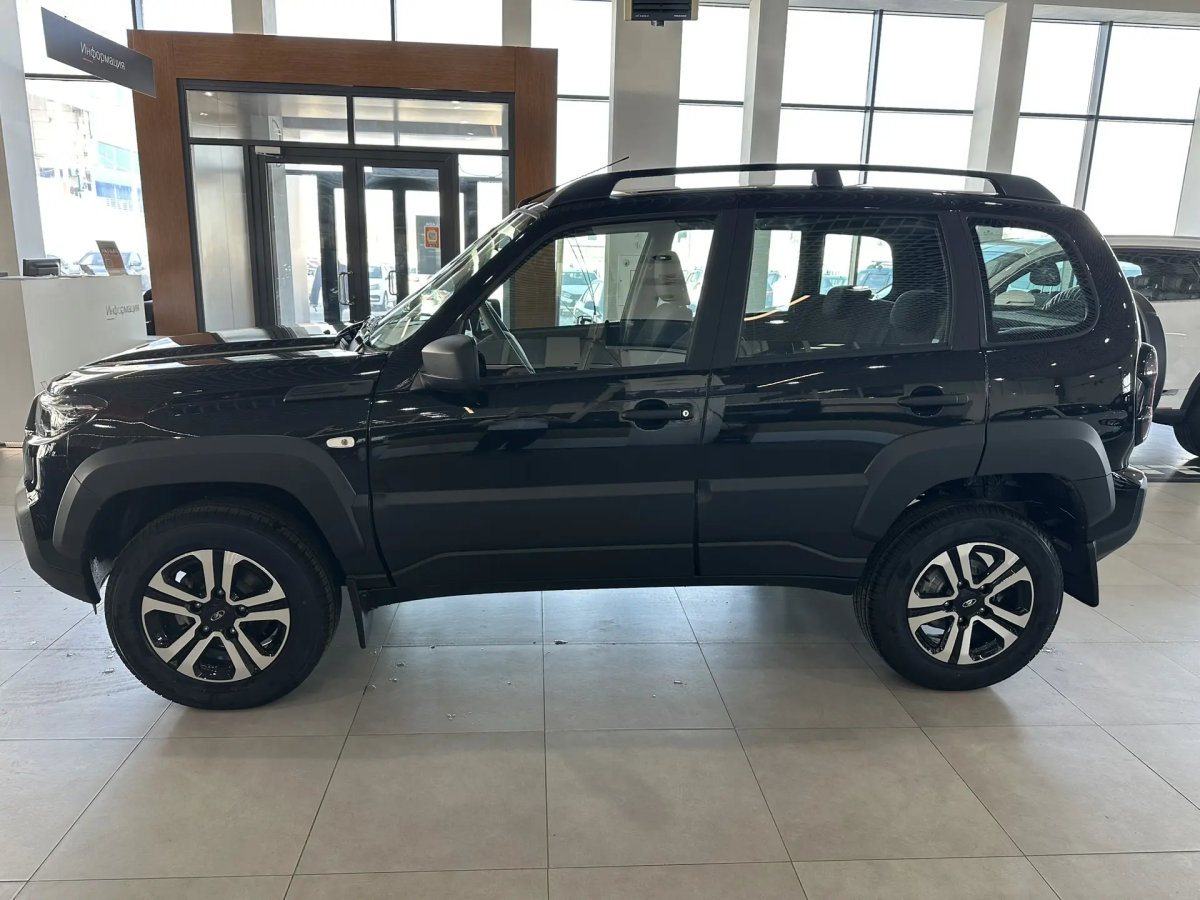 LADA NIVA TRAVEL 1.8 MT (90 л.с.) 4WD