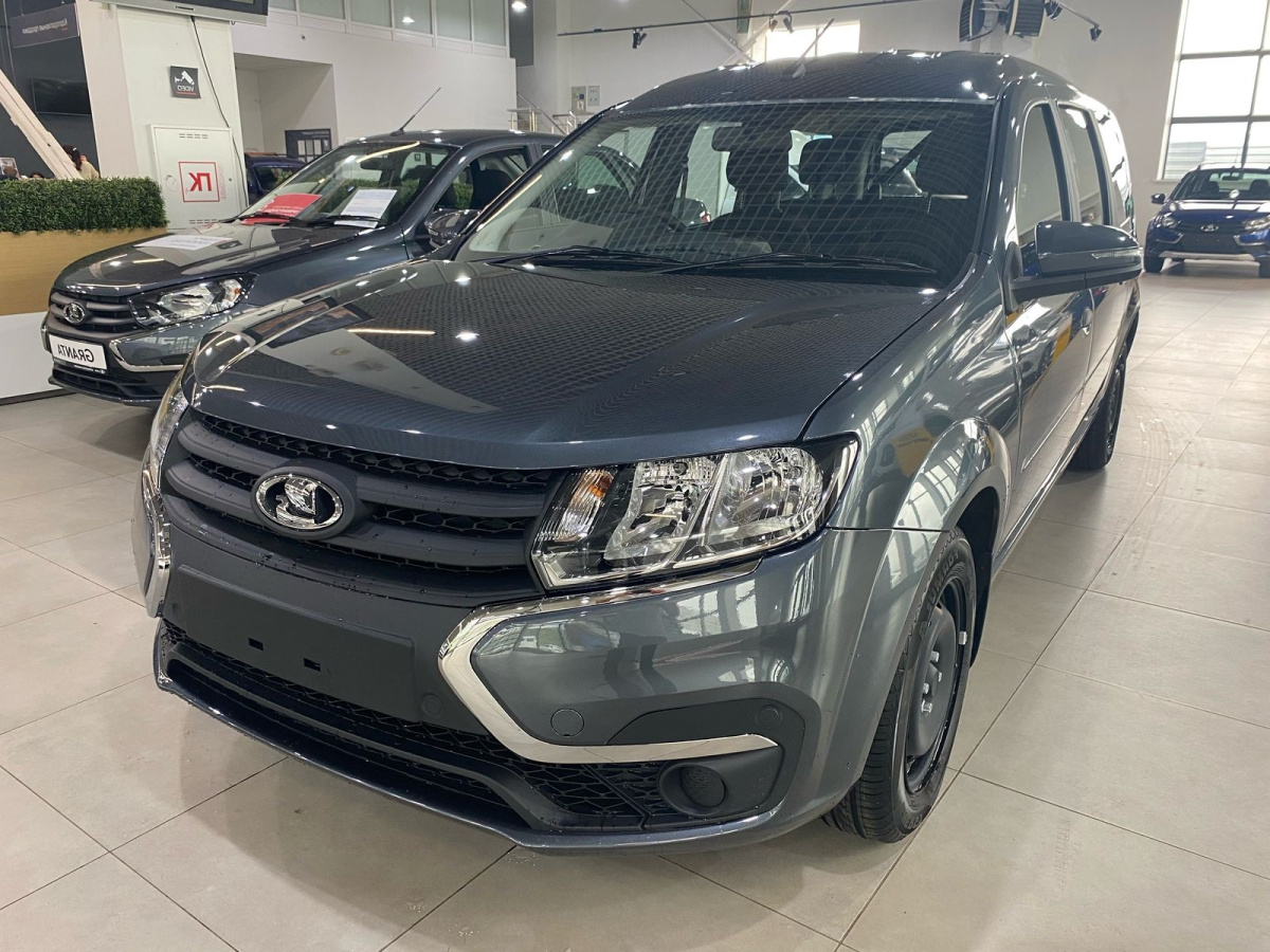 LADA LARGUS 1.6 MT (90 л.с.)