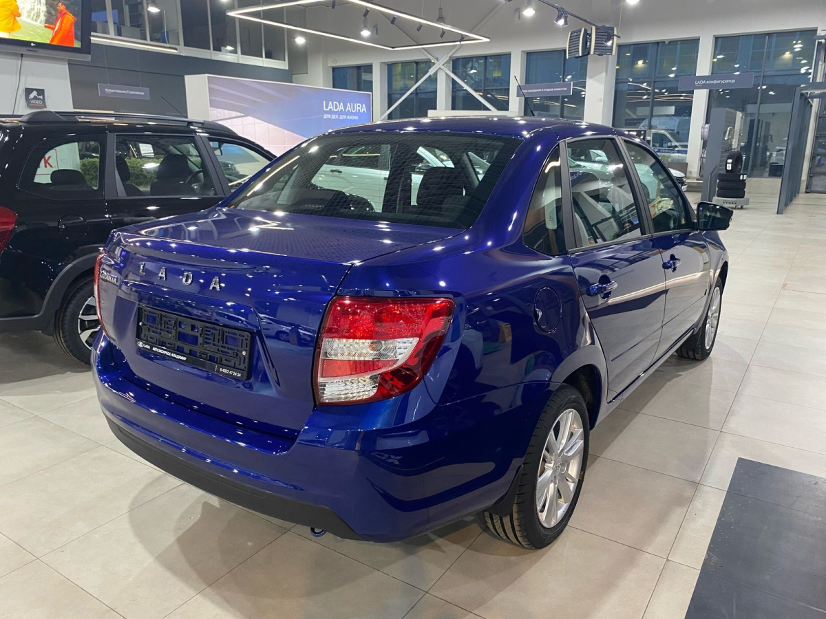 LADA GRANTA 1.6 MT (90 л.с.)