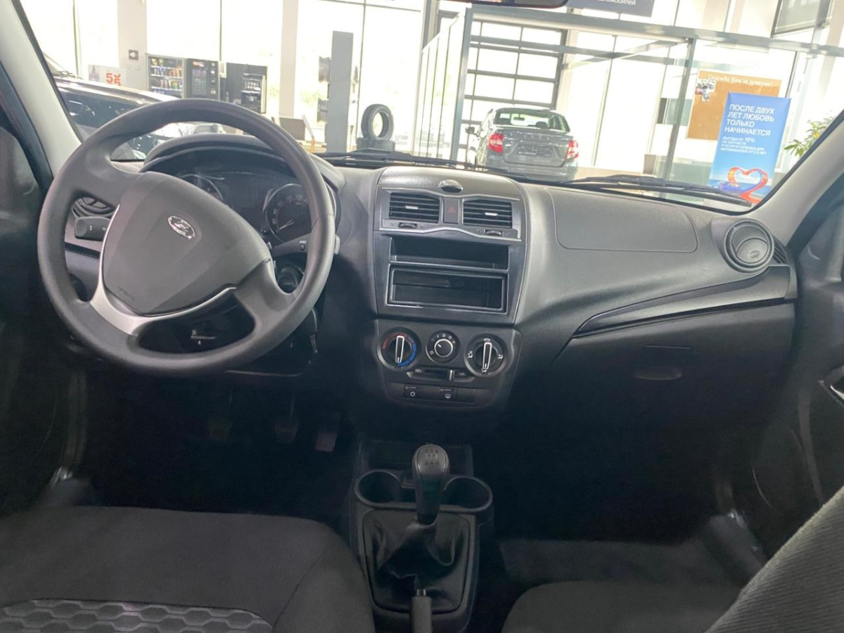 LADA GRANTA 1.6 MT (90 л.с.)
