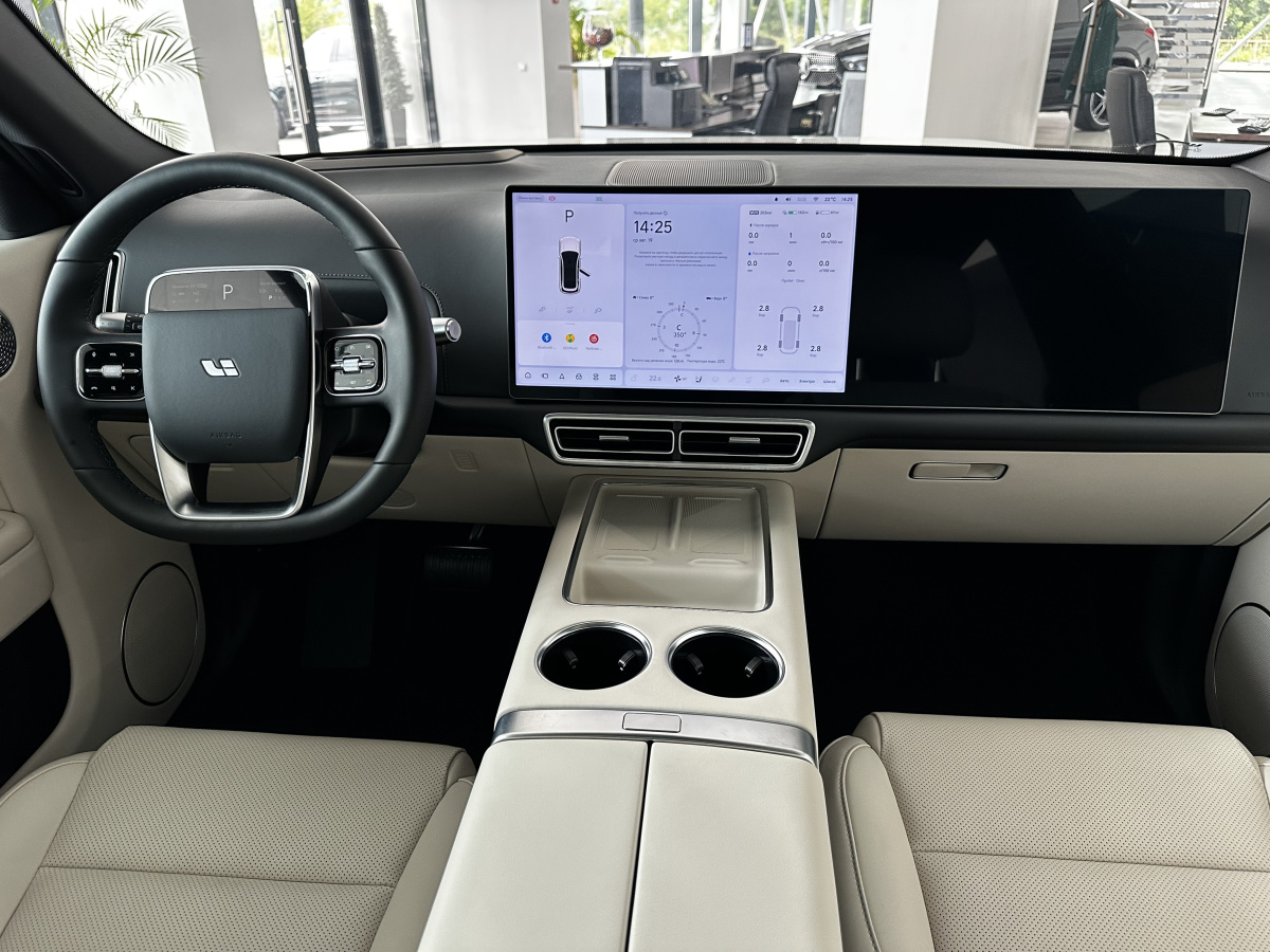 LIXIANG L7 52.3 kWh 1.5hyb AT (449 л.с.) 4WD