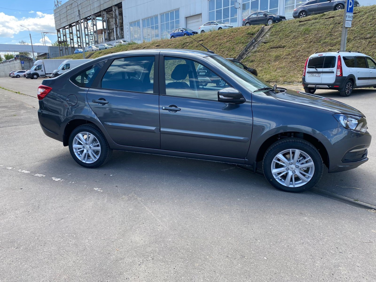 LADA GRANTA 1.6 MT (90 л.с.)