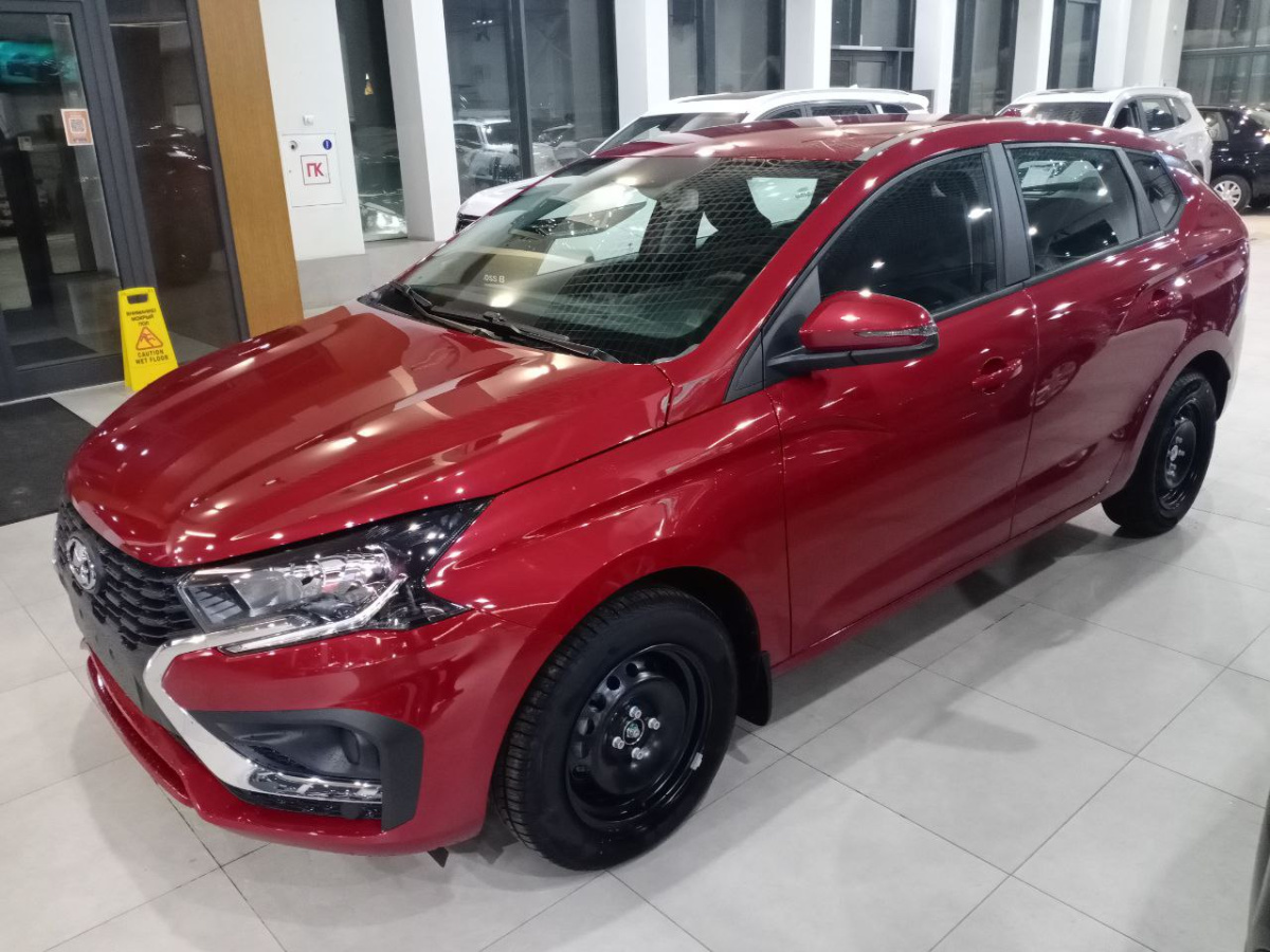 LADA ISKRA SW 1.6 CVT (106 л.с.)