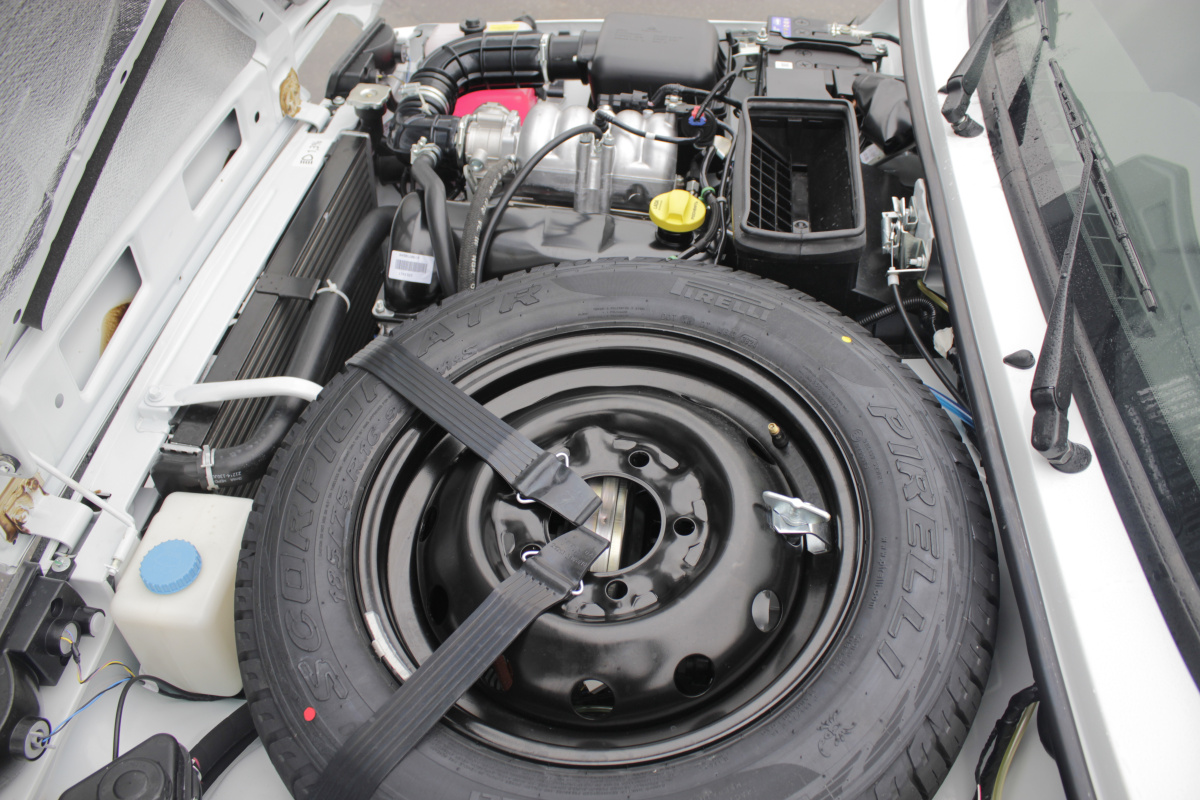 LADA NIVA LEGEND 1.7 MT (83 л.с.) 4WD