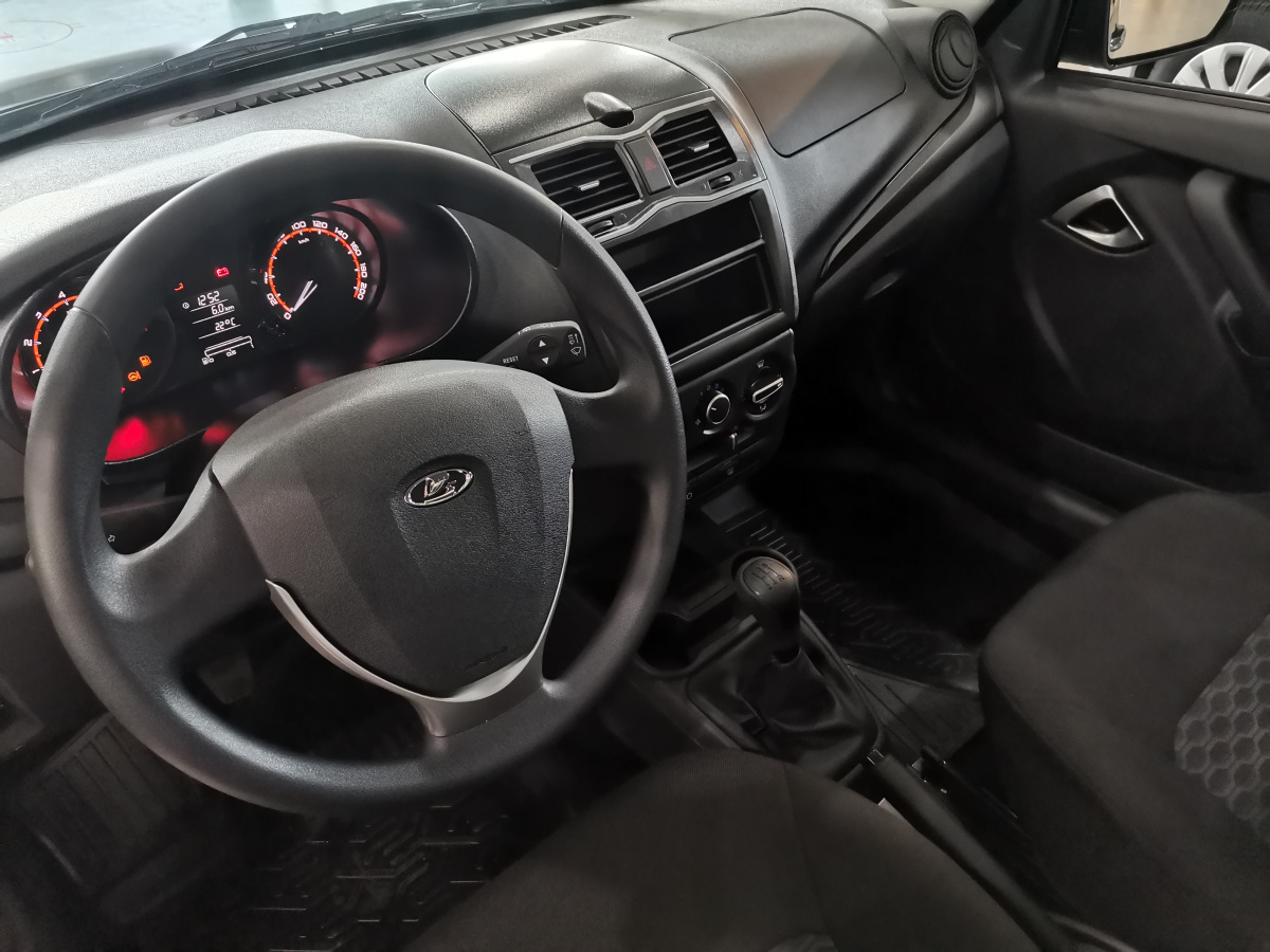 LADA GRANTA 1.6 MT (90 л.с.)