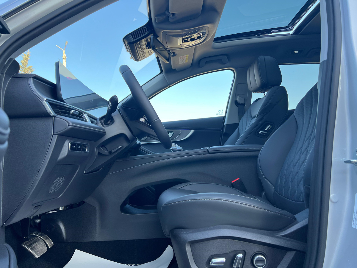 CHERY TIGGO 8 PRO MAX 2.0 AMT (197 л.с.) 4WD