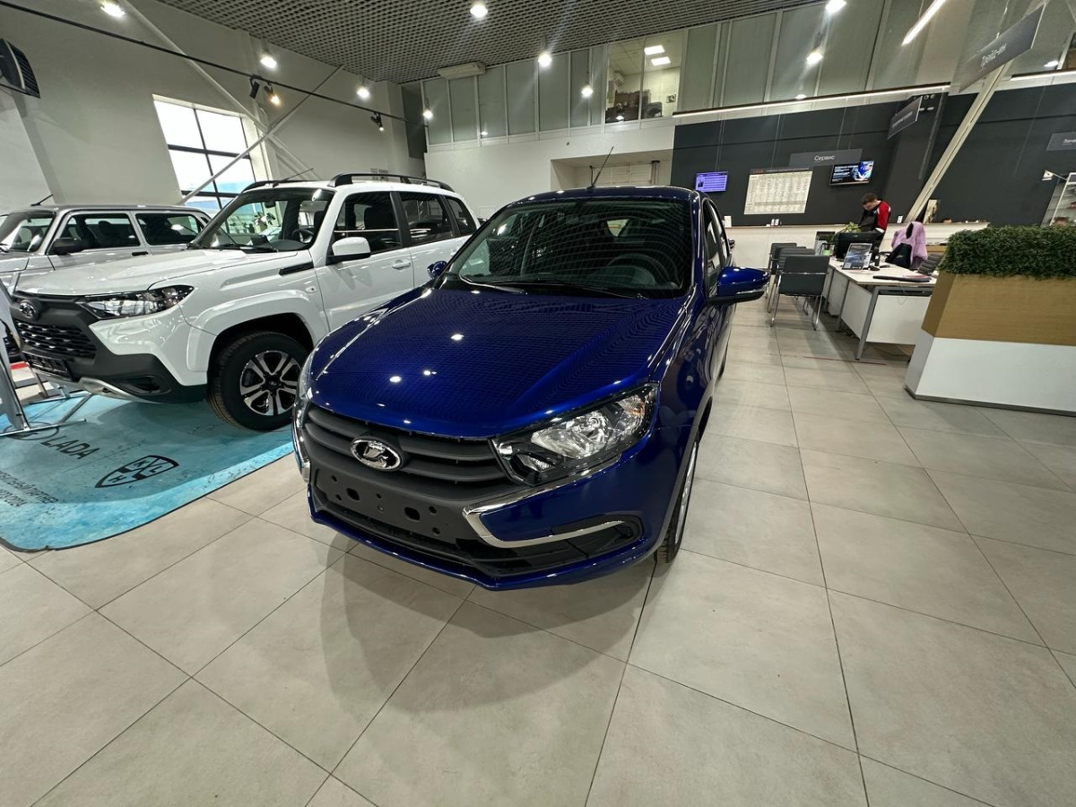 LADA GRANTA 1.6 MT (90 л.с.)