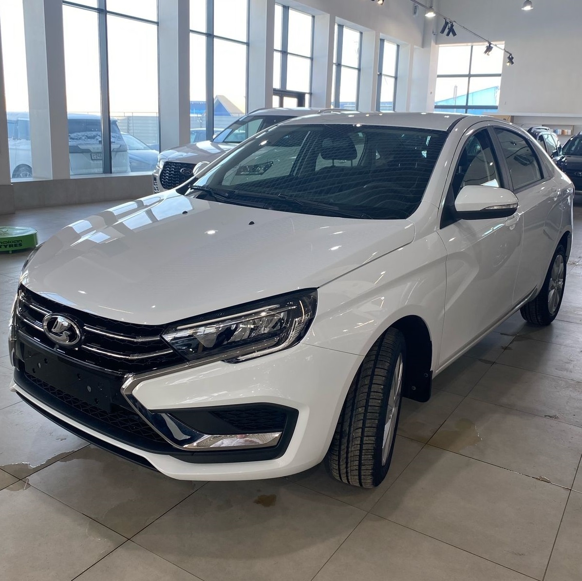 LADA VESTA 1.8 CVT (122 л.с.)